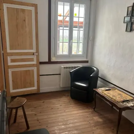 Maison Typique A Proximite Veules Les Roses *